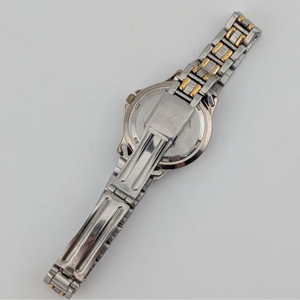 Relic Wet Diver Style Quartz Women's Watch Two Tone Rotating Bezel Black Dial‎